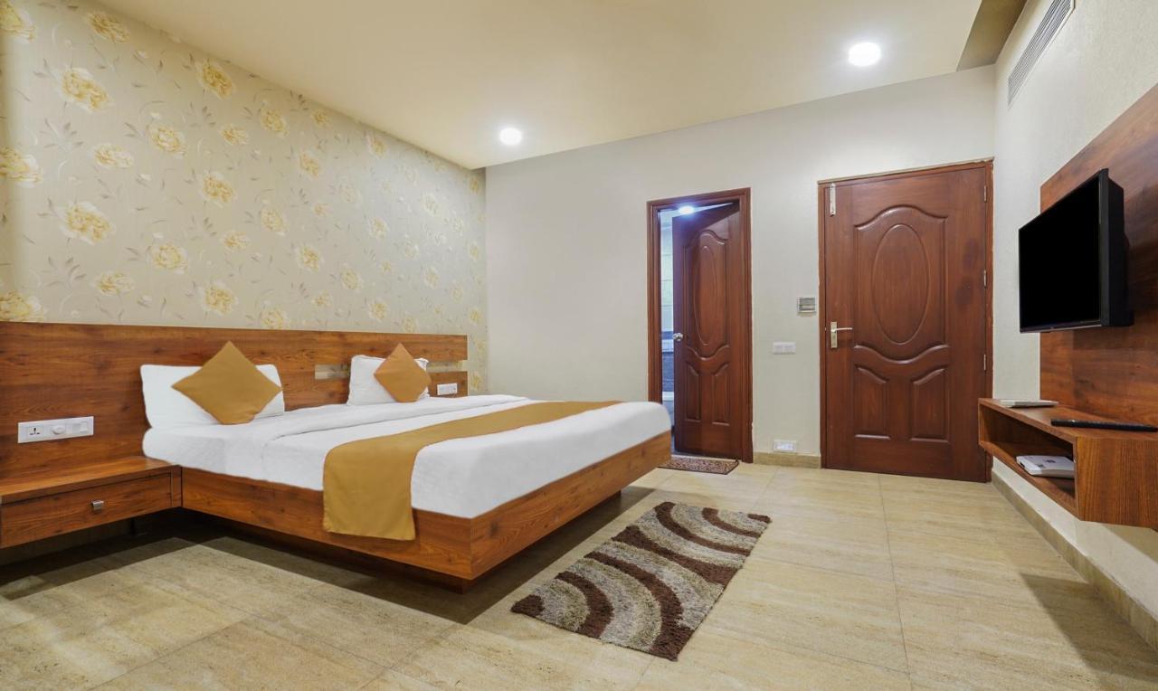 Hotel Gilco Green Jalandhar Exterior foto